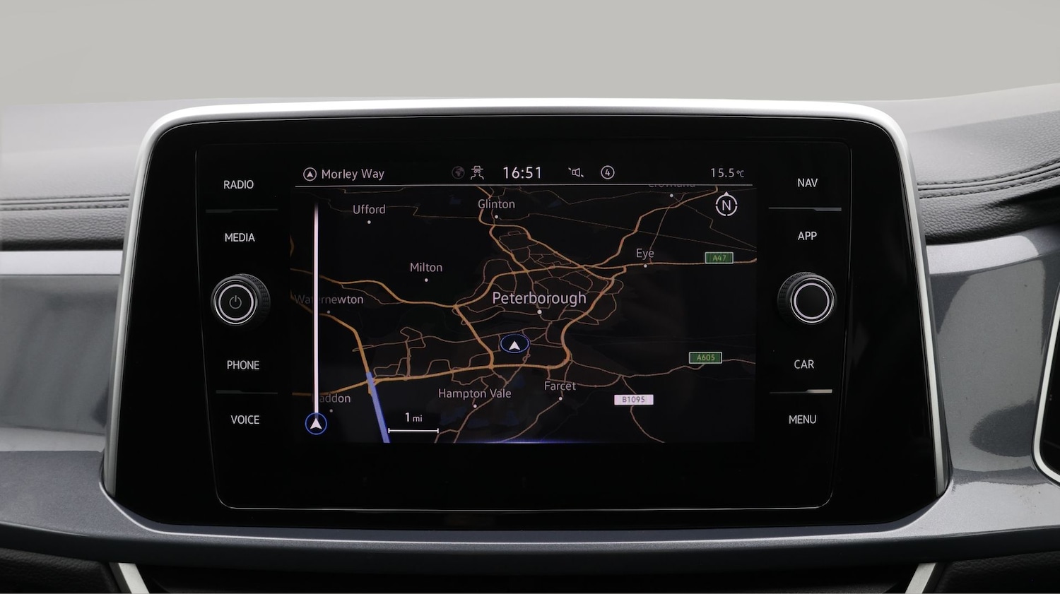 Used Volkswagen T-Roc 2024 for sale - 77262649: Photo 11