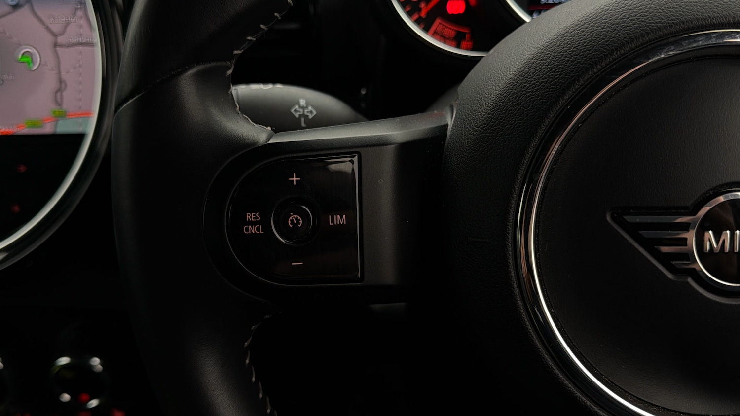 Used MINI Clubman 2022 for sale - 77897867: Photo 23