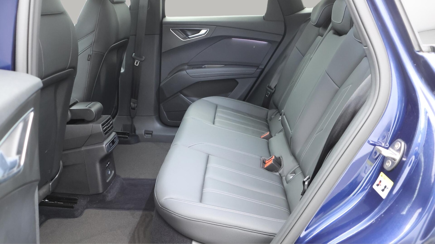 Used Audi Q4 e-tron 2023 for sale - 76159171: Photo 17