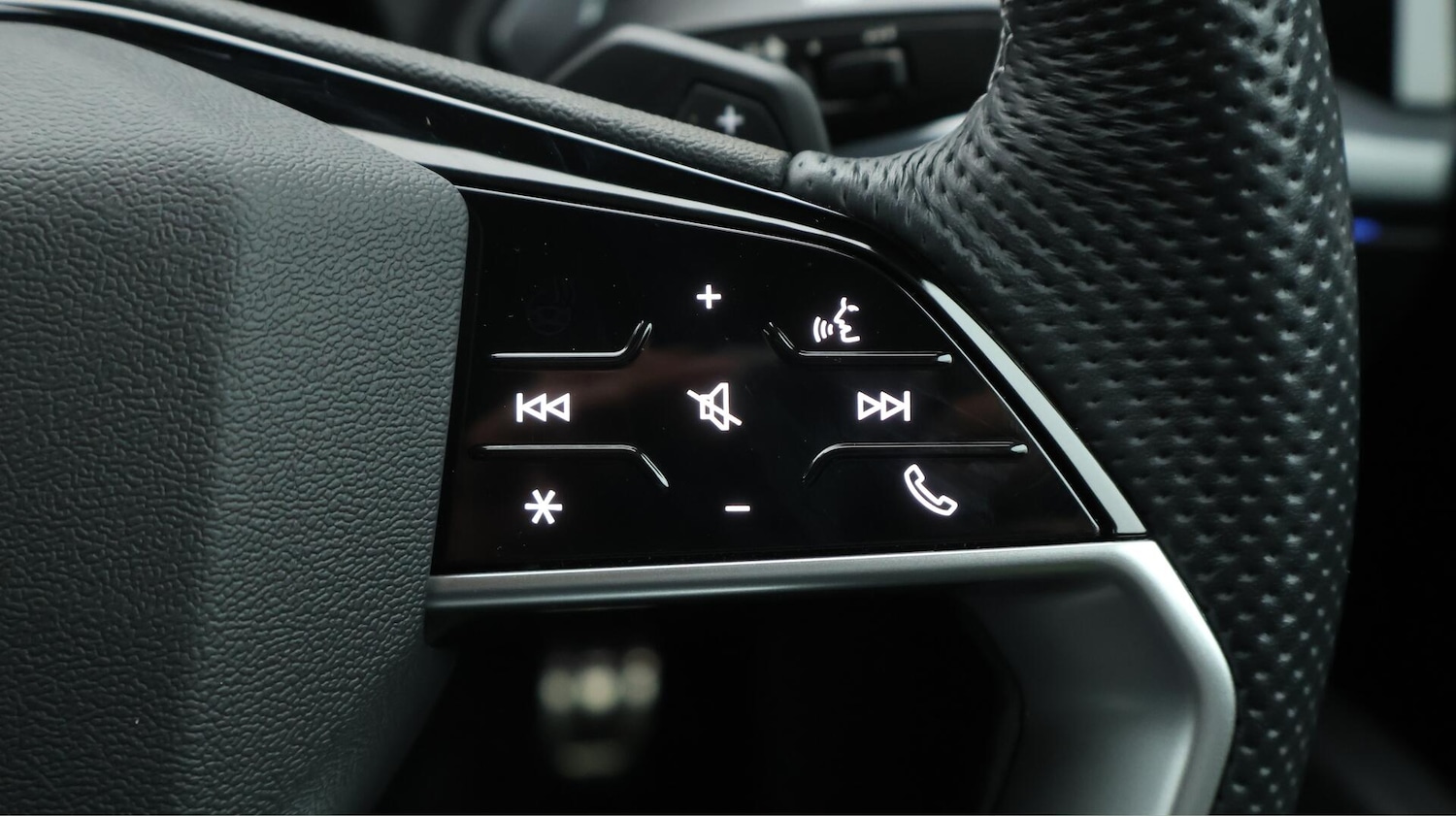Used Audi Q4 e-tron 2023 for sale - 76159171: Photo 25