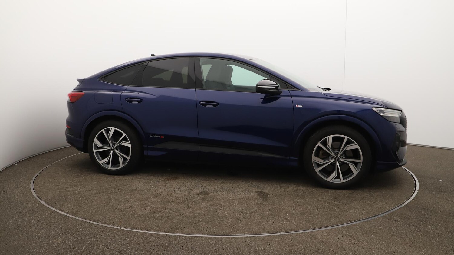Used Audi Q4 e-tron 2023 for sale - 76159171: Photo 49