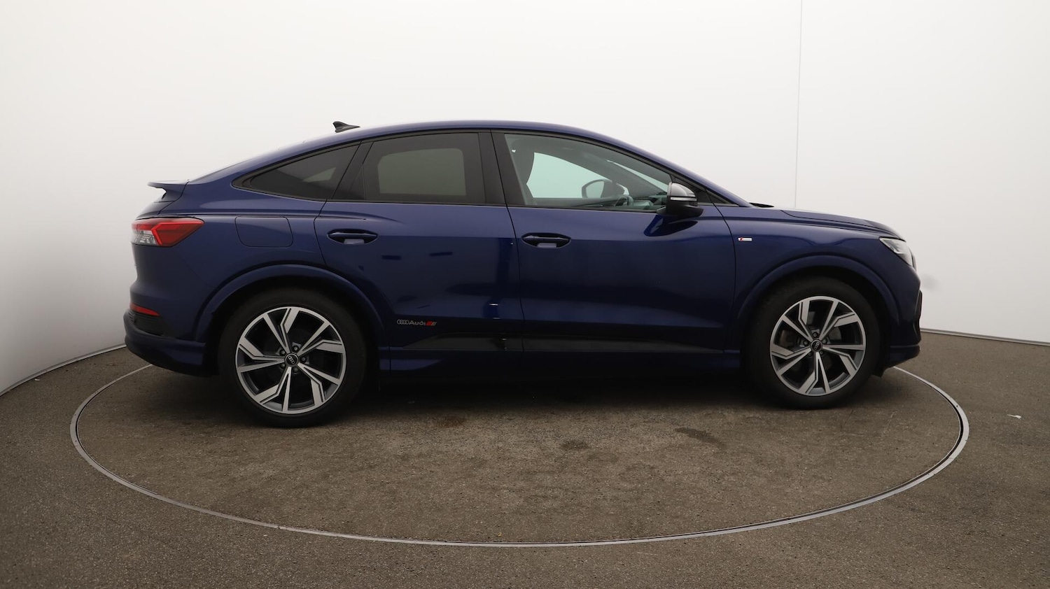 Used Audi Q4 e-tron 2023 for sale - 76159171: Photo 51