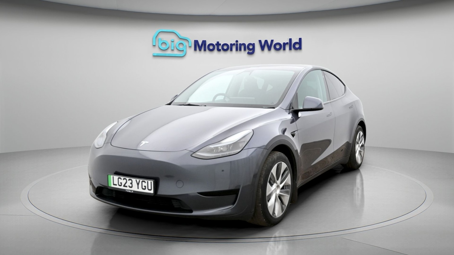 Used Tesla Model Y 2023 for sale - 77946885: Photo 2