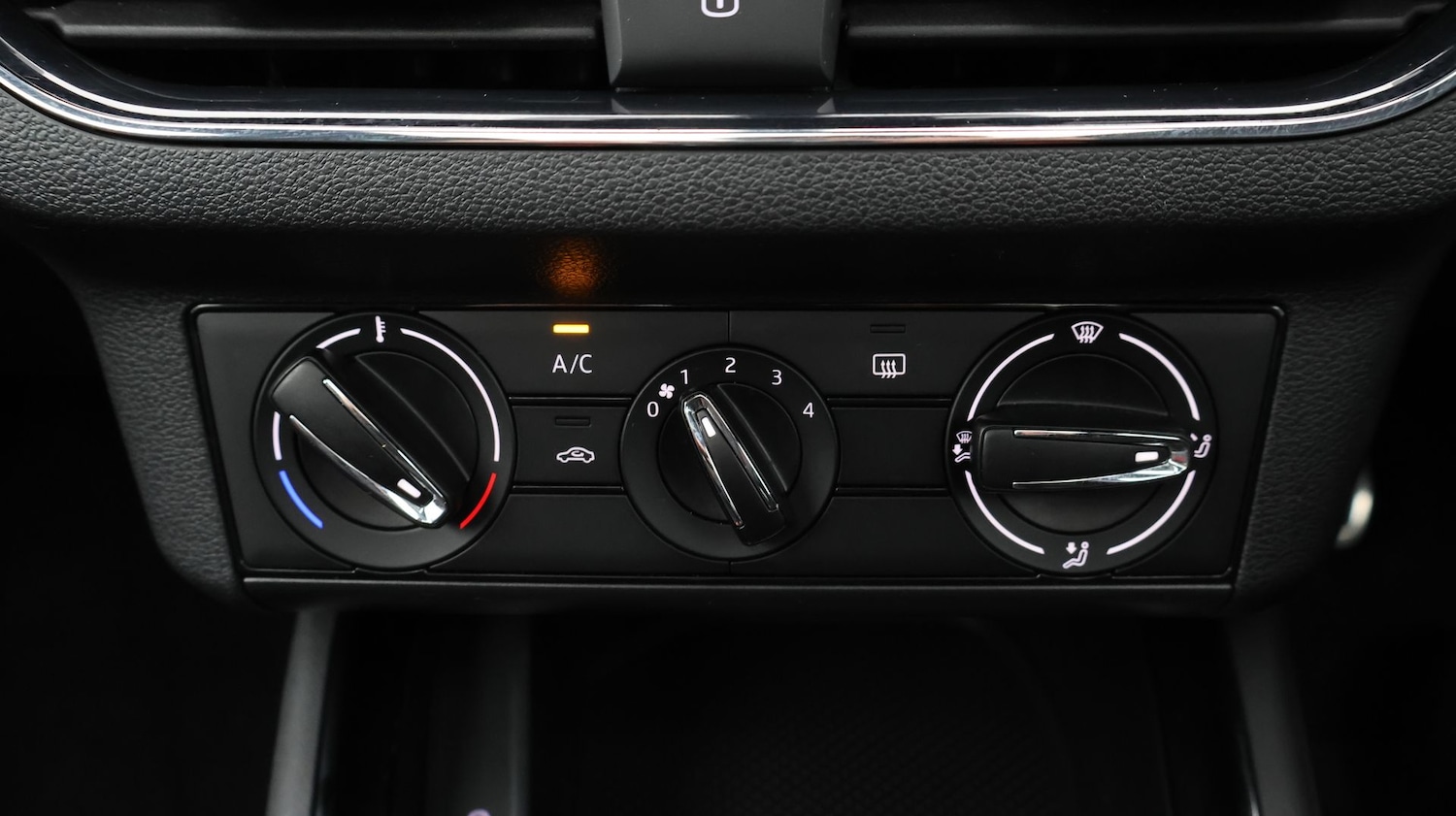 Used Skoda Kamiq 2023 for sale - 77588974: Photo 12