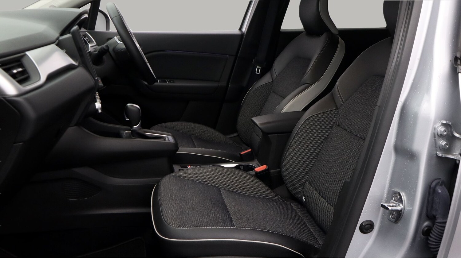 Used Renault Captur 2022 for sale - 77562583: Photo 14