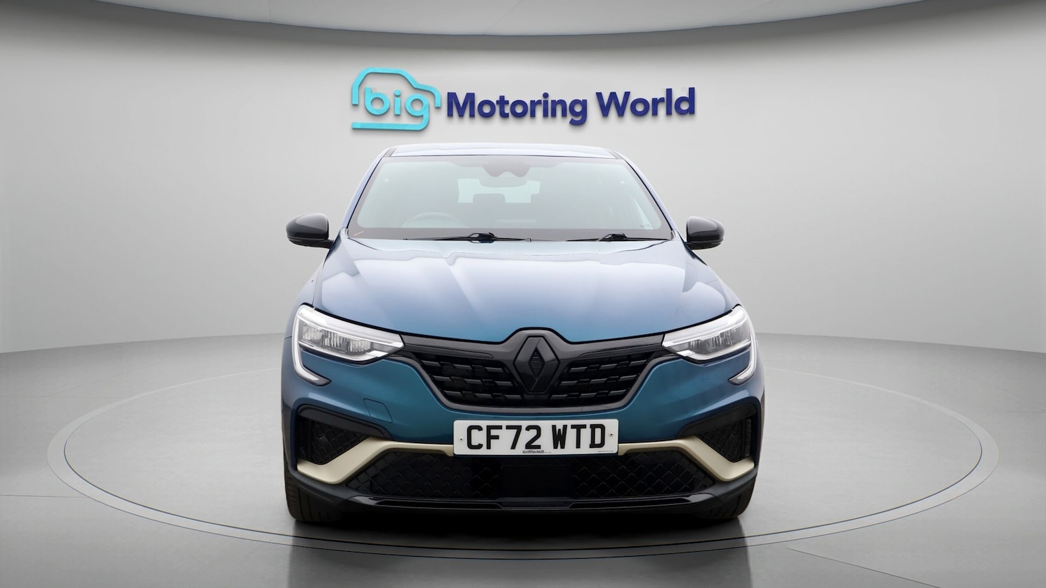 Used Renault Arkana 2023 for sale - 77438010: Photo 2