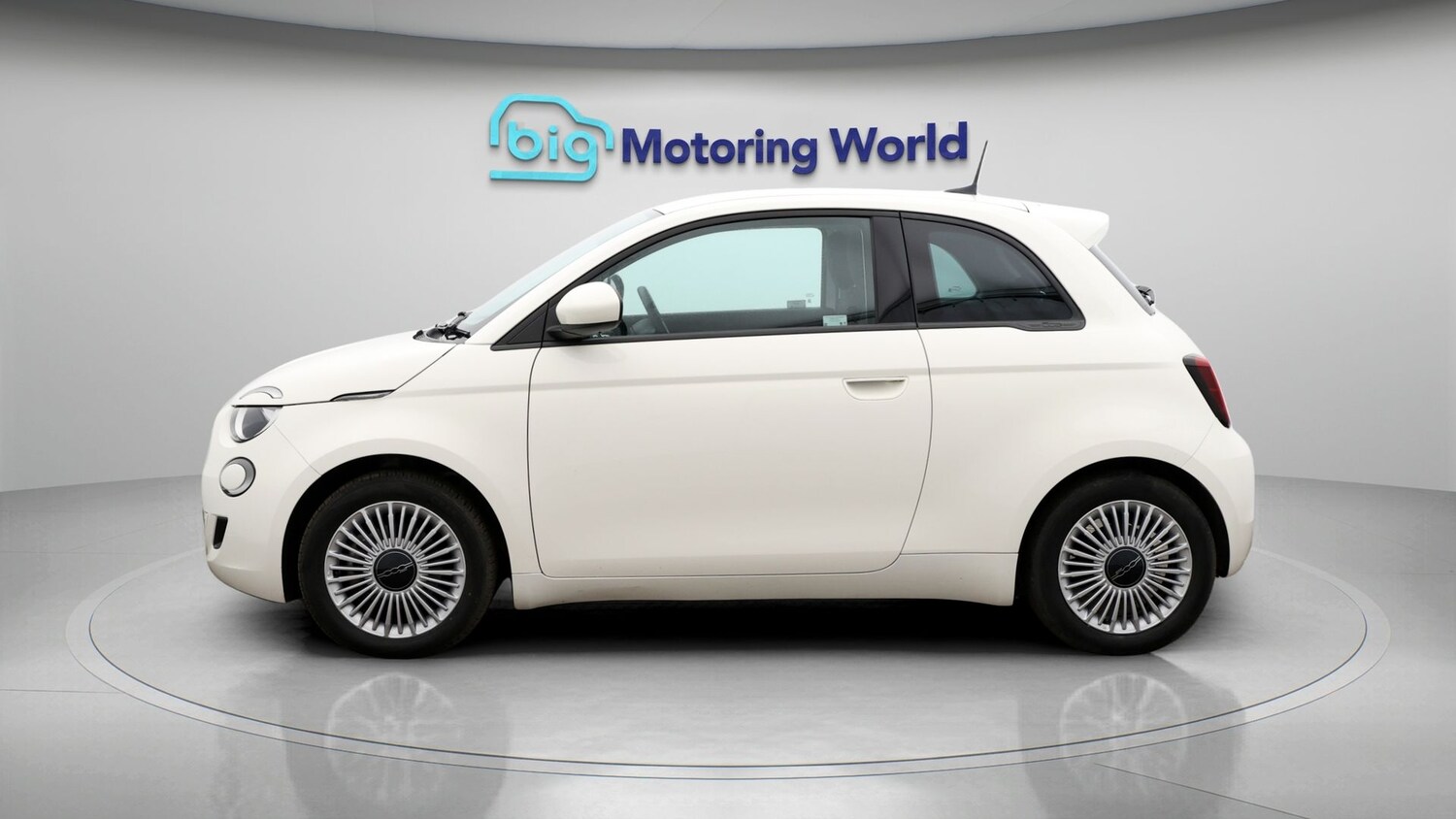Used Fiat 500 2021 for sale - 77675136: Photo 4