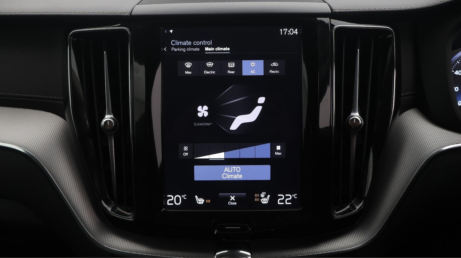 Used Volvo XC60 2019 for sale - 76388104: Photo 13