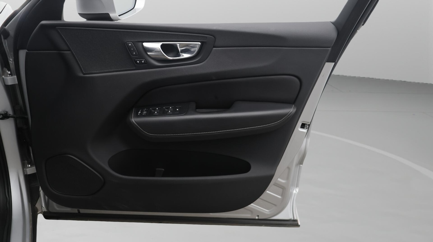 Used Volvo XC60 2019 for sale - 76388104: Photo 16