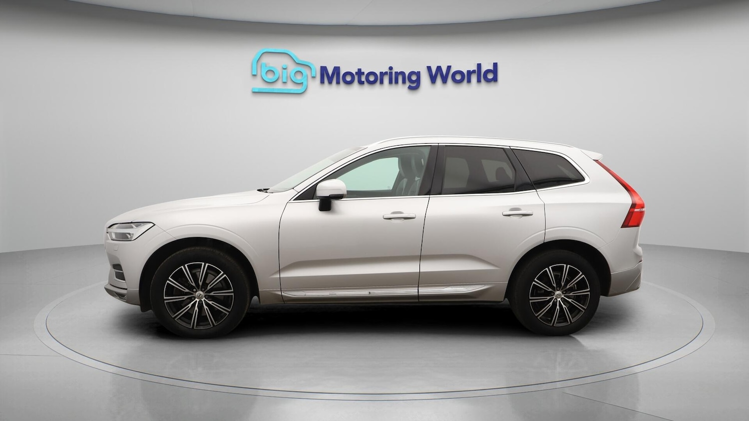 Used Volvo XC60 2019 for sale - 76388104: Photo 5