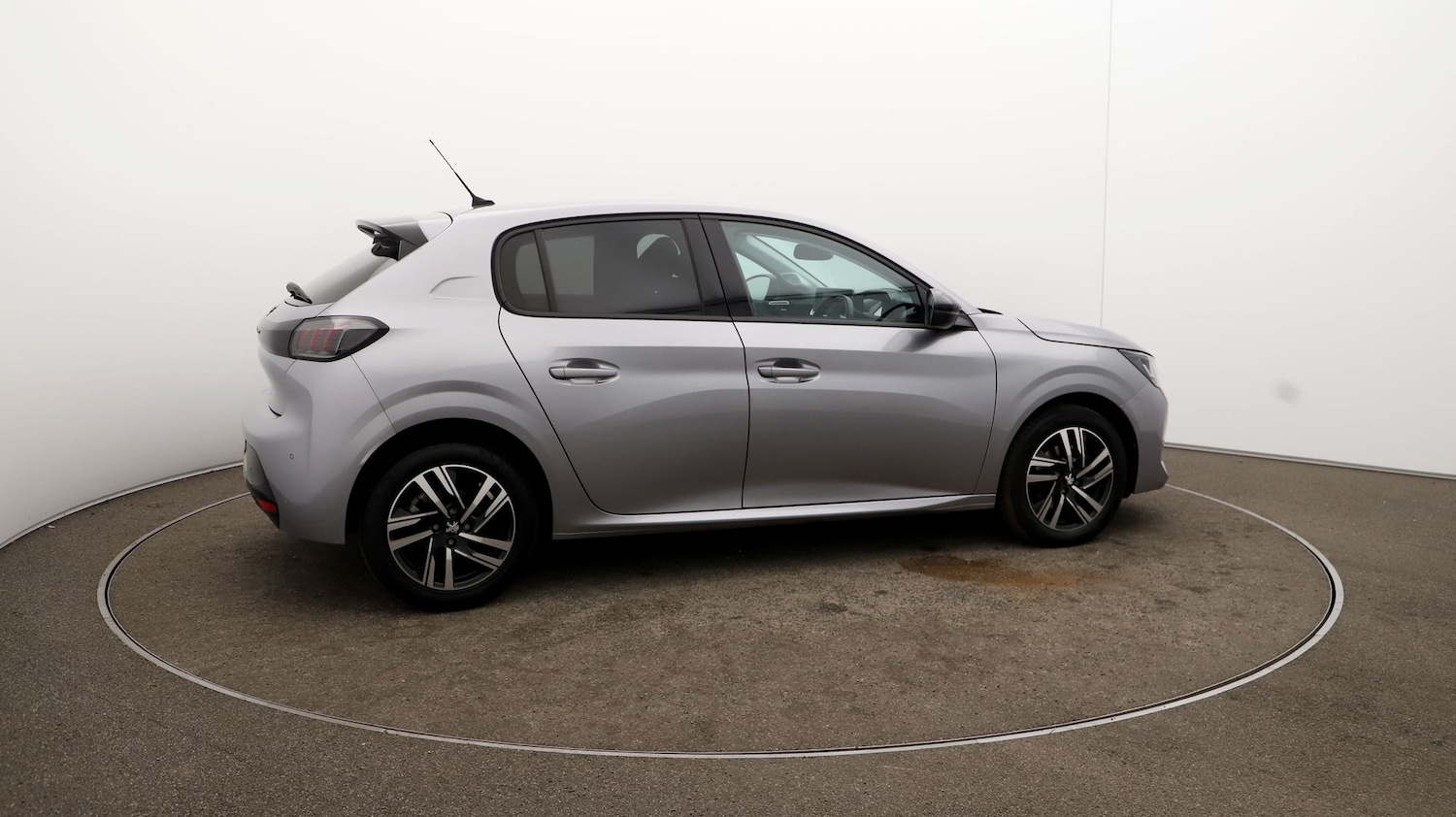 Used Peugeot 208 for sale - 76810459: Photo 42