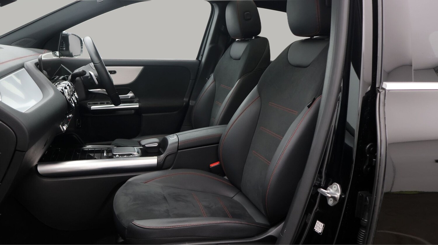 Used Mercedes-Benz EQA 2022 for sale - 77220358: Photo 14