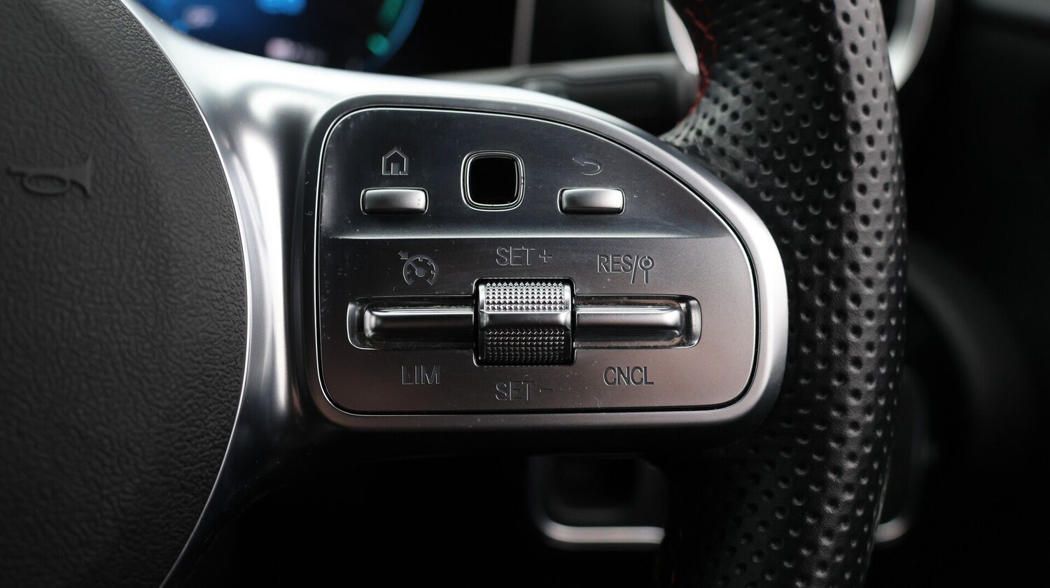 Used Mercedes-Benz A-Class for sale - 77864637: Photo 24