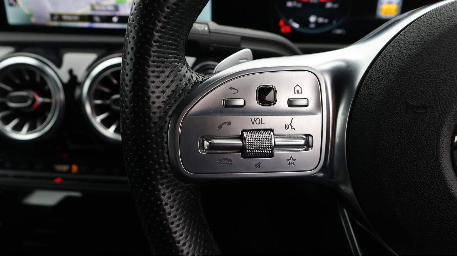 Used Mercedes-Benz CLA 2022 for sale - 76753104: Photo 23