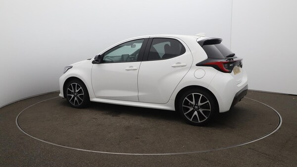 Used Toyota Yaris 2022 for sale - 75741388: Photo 47