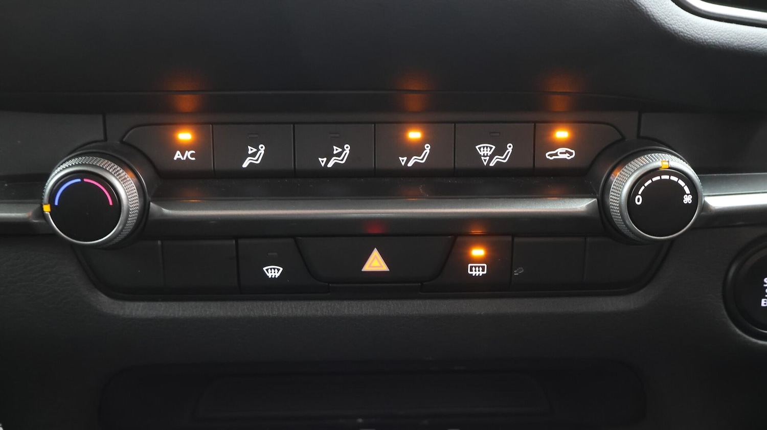 Used Mazda CX-30 2025 for sale - 76013190: Photo 13