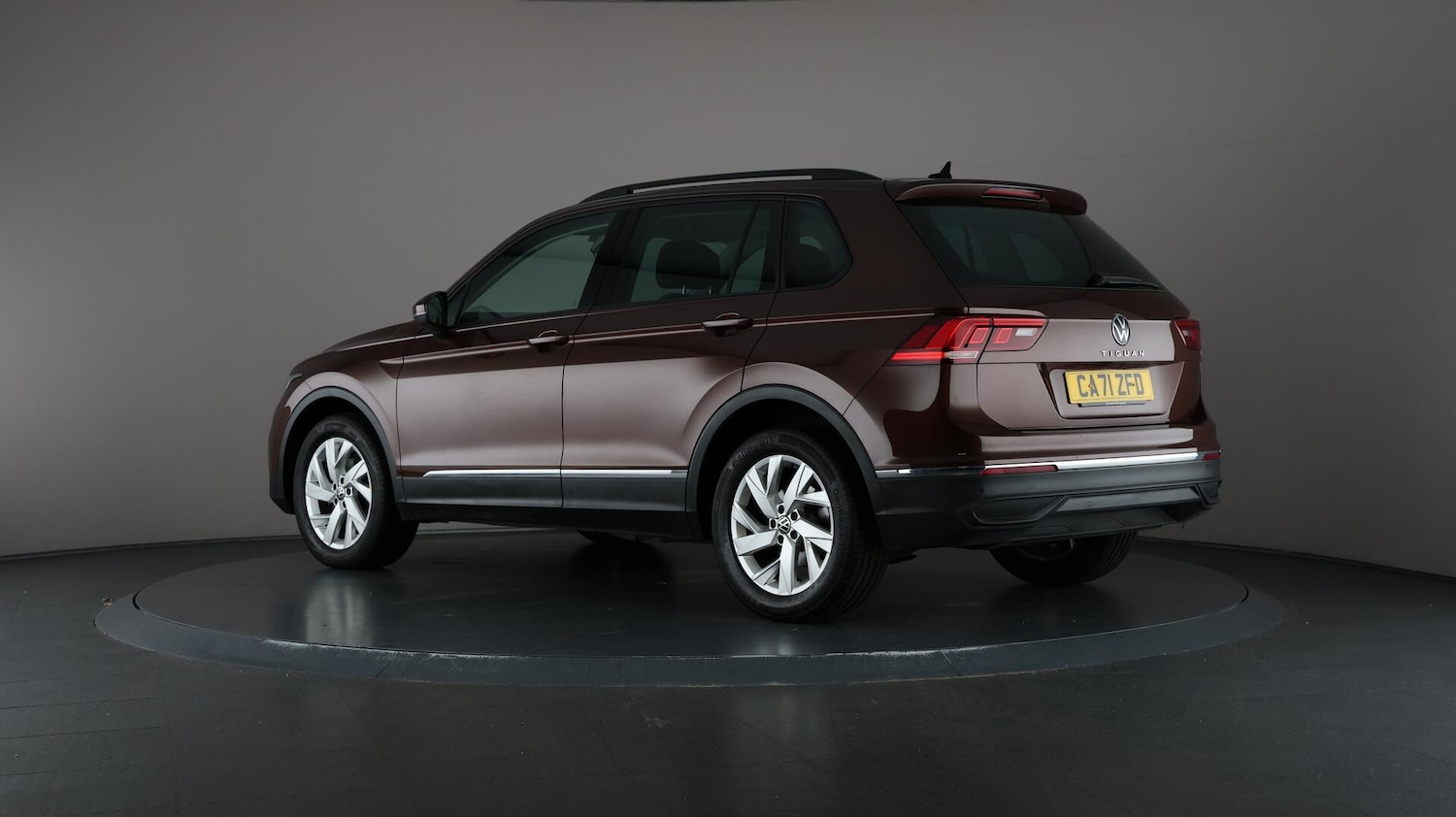 Used Volkswagen Tiguan 2021 for sale - 76671255: Photo 76