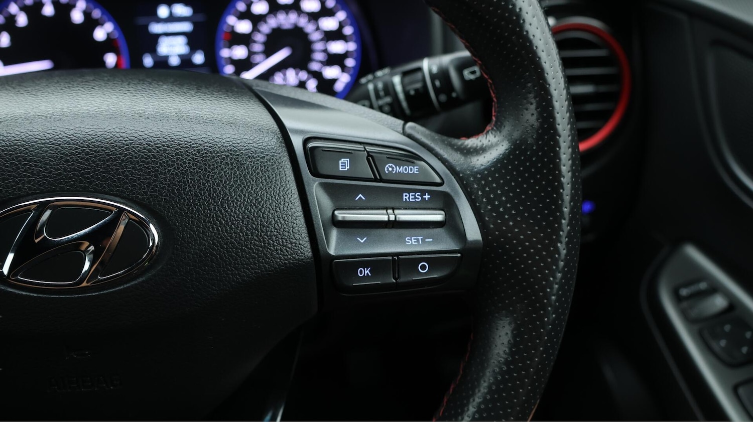 Used Hyundai KONA 2019 for sale - 76269905: Photo 25