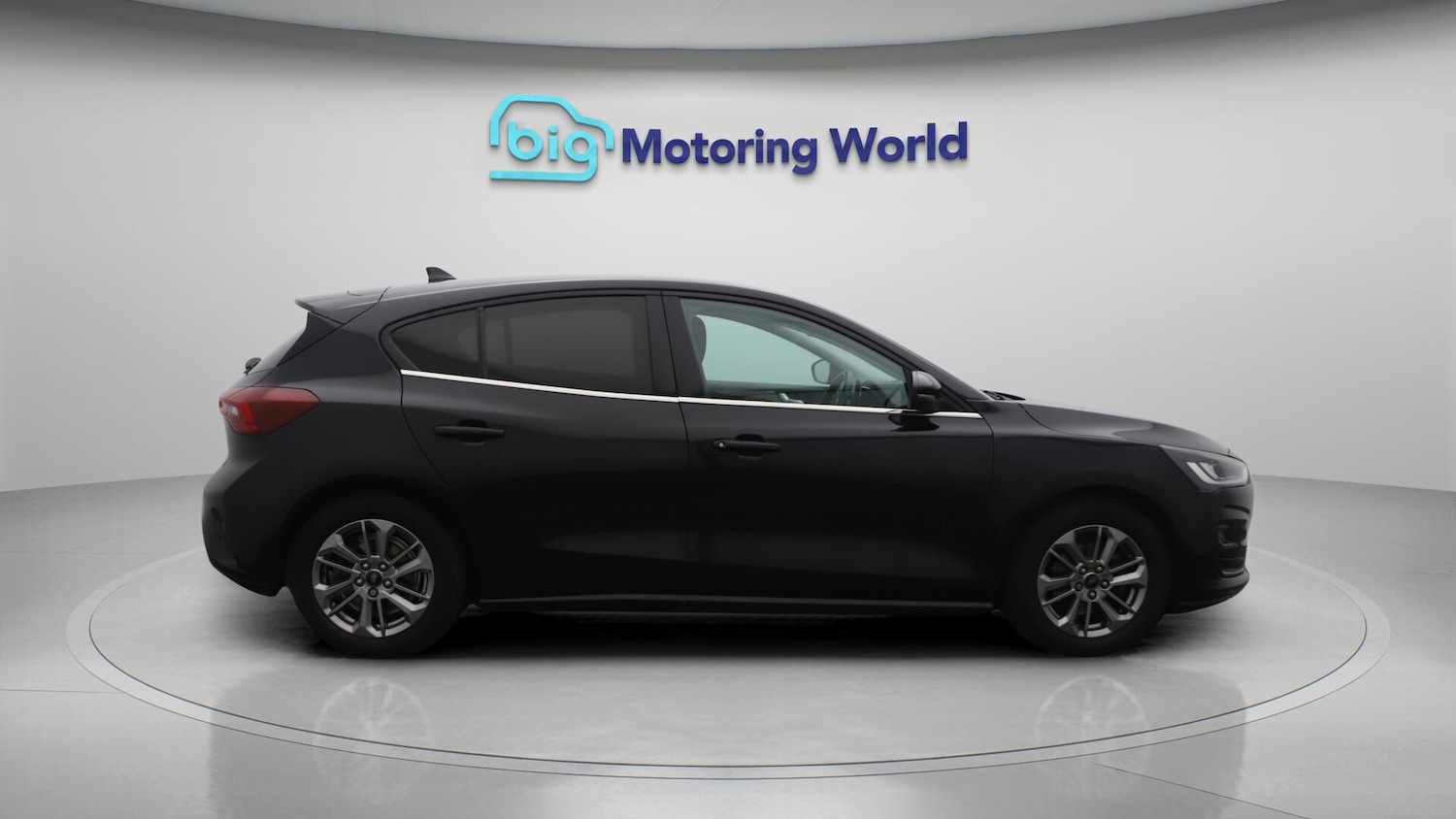 Used Ford Focus 2023 for sale - 76336861: Photo 9