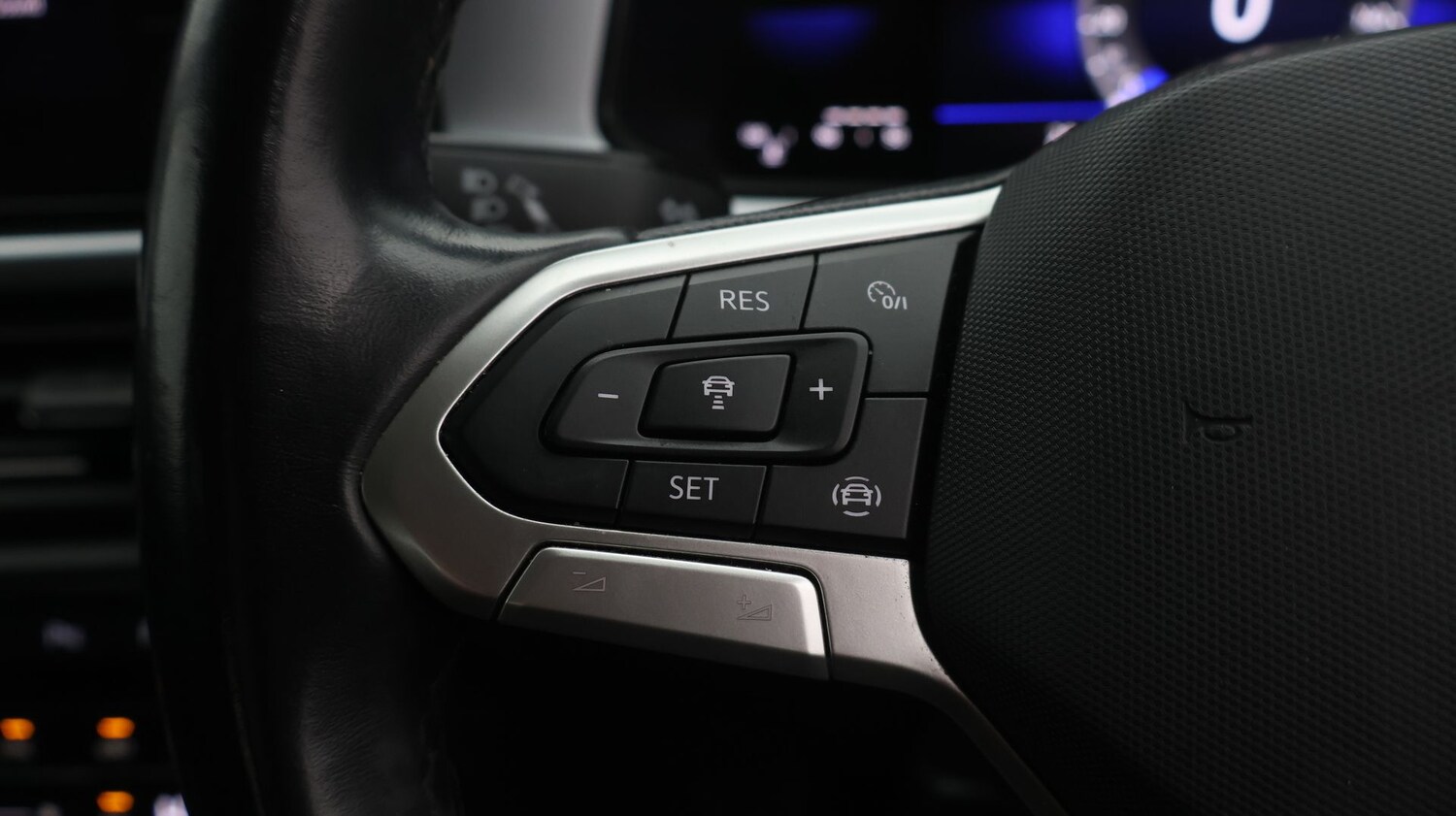 Used Volkswagen T-Roc 2022 for sale - 77578630: Photo 26