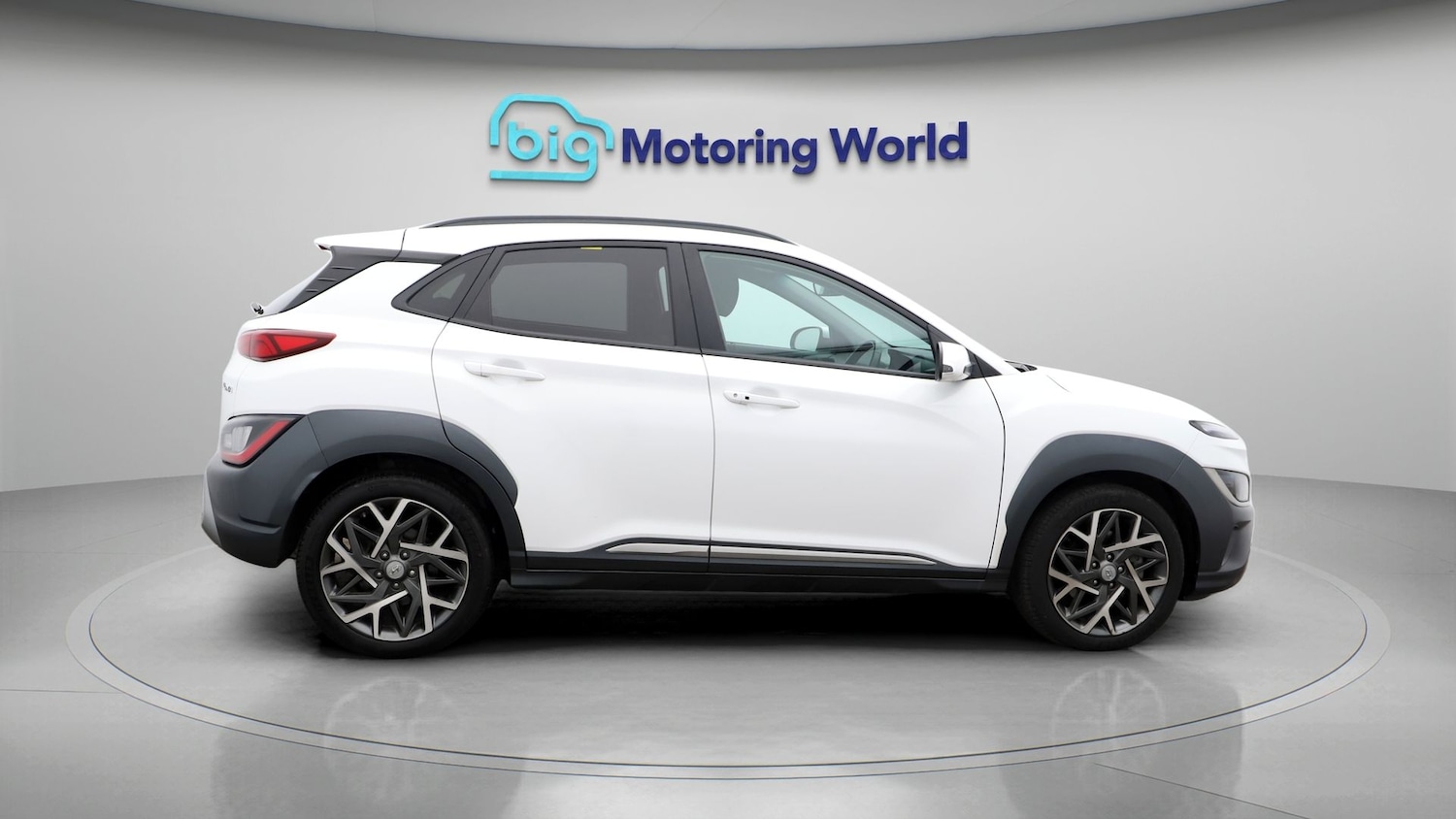 Used Hyundai KONA 2023 for sale - 77849176: Photo 8