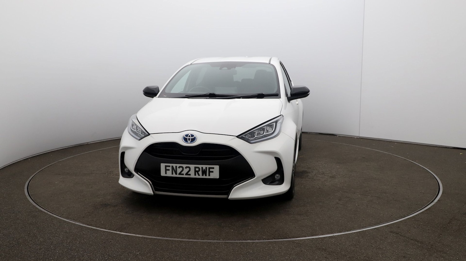 Used Toyota Yaris 2022 for sale - 76810130: Photo 31