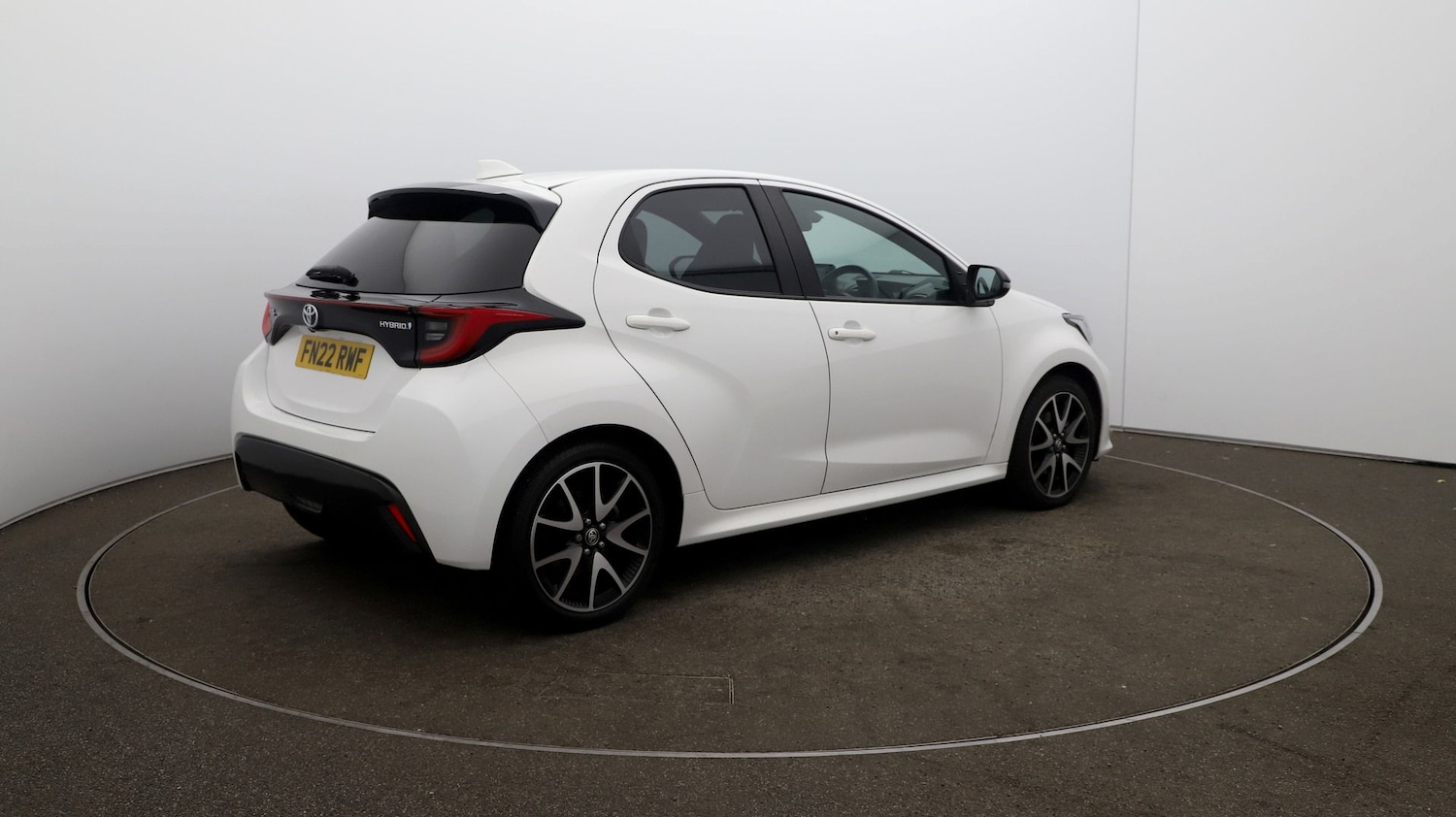 Used Toyota Yaris 2022 for sale - 76810130: Photo 45