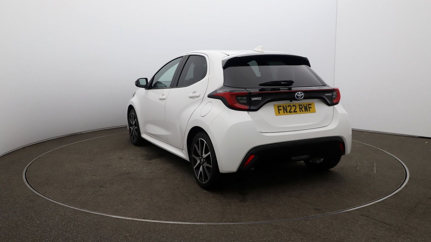 Used Toyota Yaris 2022 for sale - 76810130: Photo 53