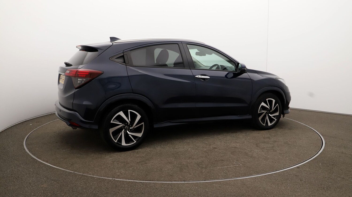 Used Honda HR-V for sale - 76810110: Photo 44