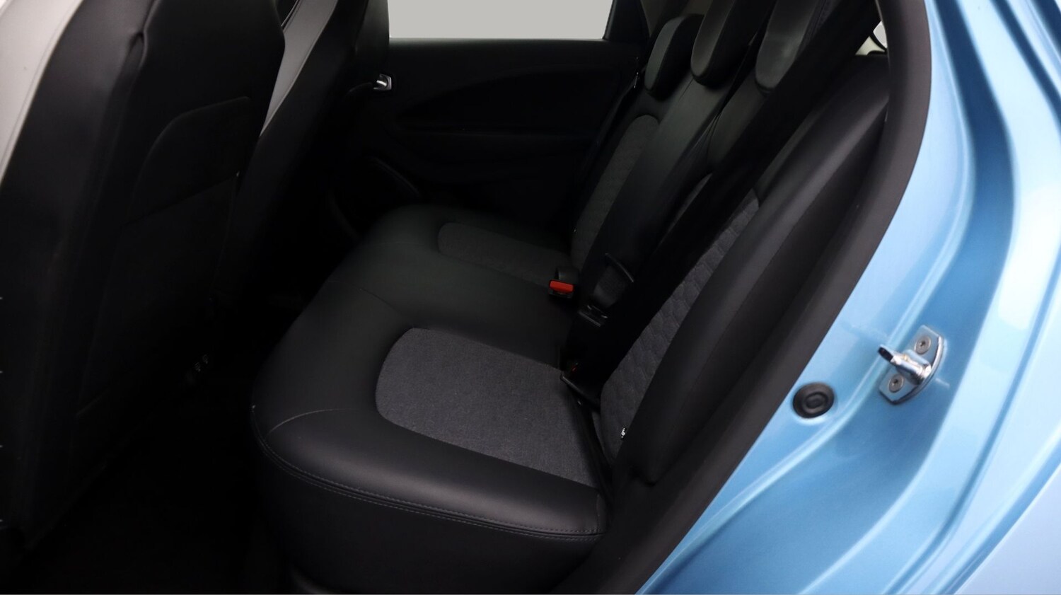 Used Renault Zoe 2021 for sale - 77802215: Photo 16