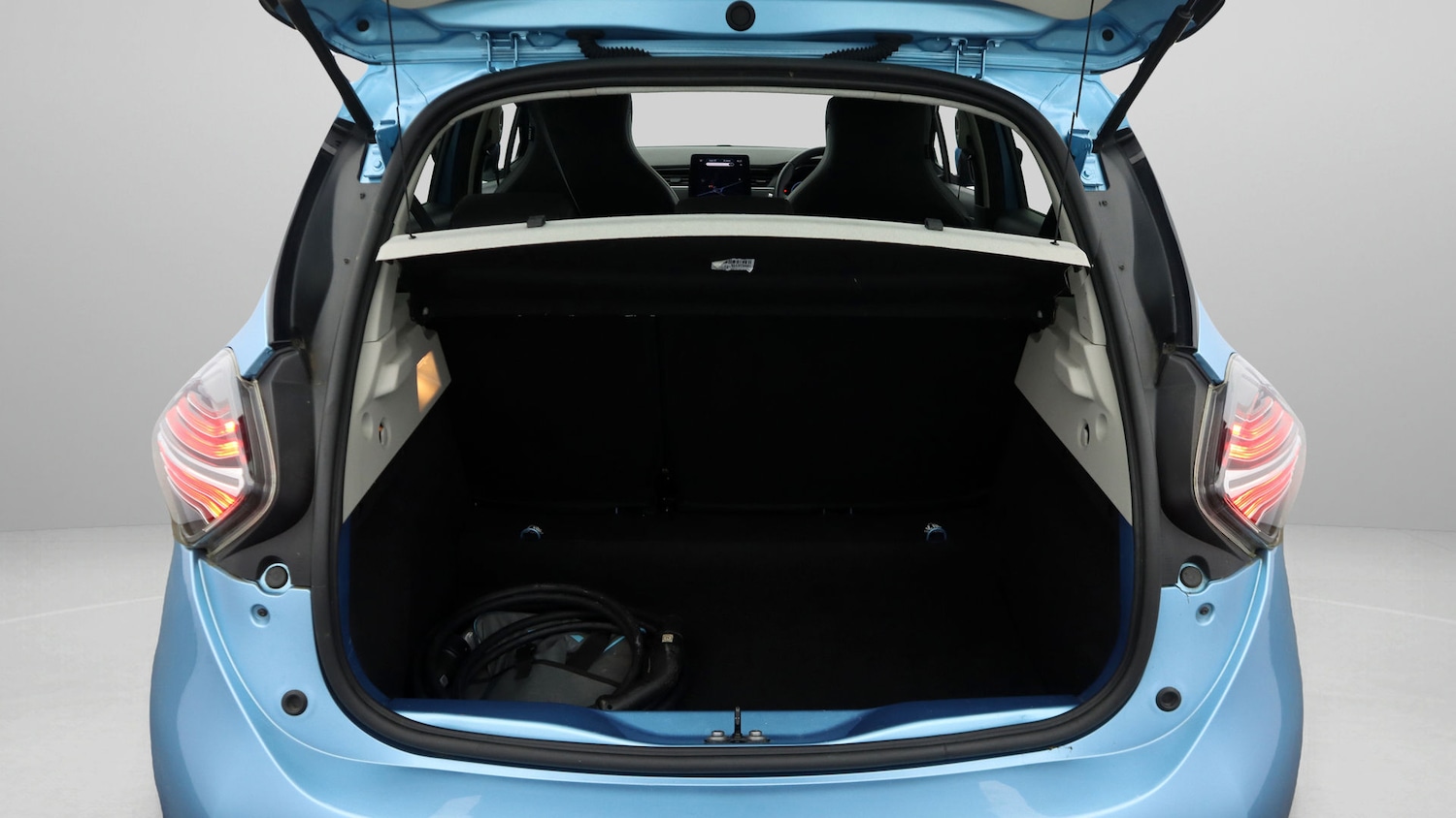 Used Renault Zoe 2021 for sale - 77802215: Photo 17