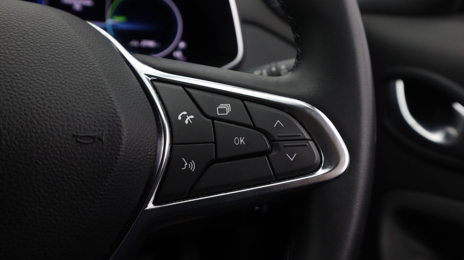 Used Renault Zoe 2021 for sale - 77802215: Photo 24