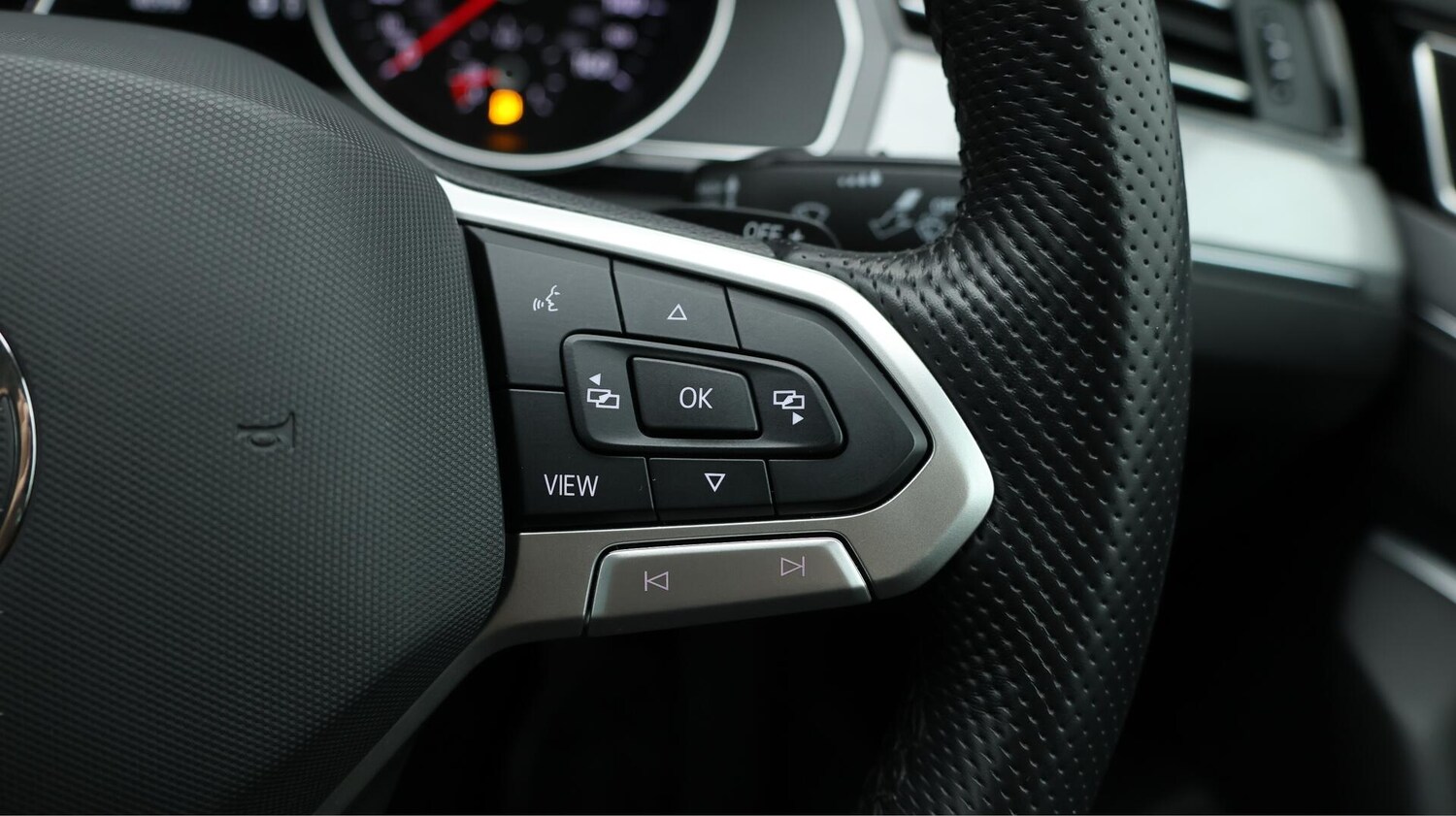 Used Volkswagen Passat for sale - 76735049: Photo 25