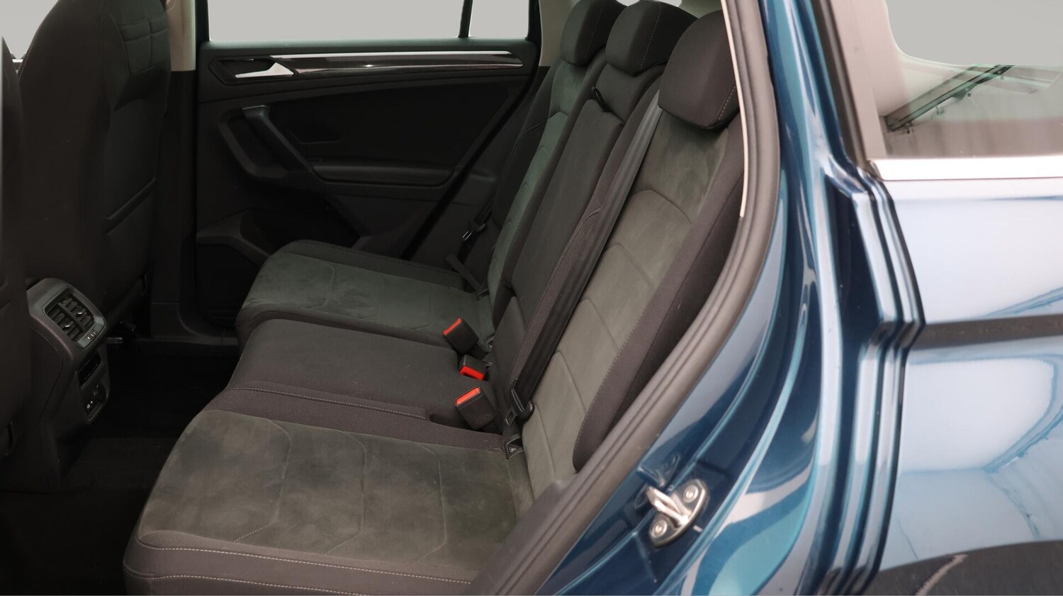 Used Volkswagen Tiguan 2022 for sale - 76644888: Photo 17