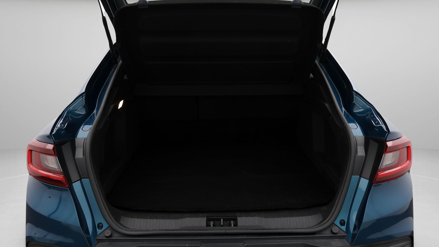 Used Renault Arkana 2023 for sale - 77603907: Photo 17