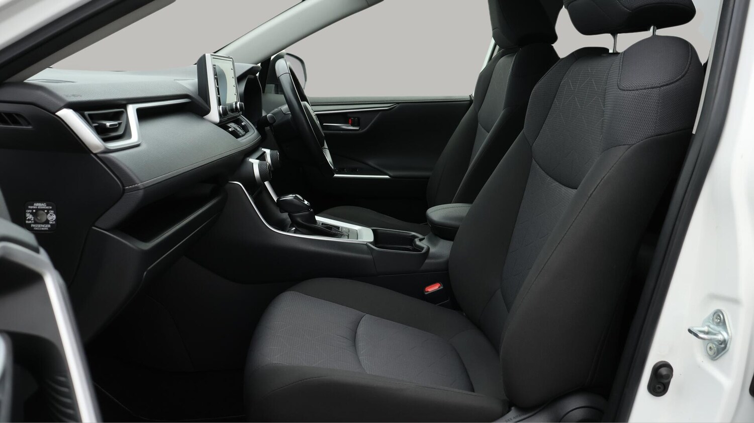 Used Toyota RAV4 2020 for sale - 76247544: Photo 15