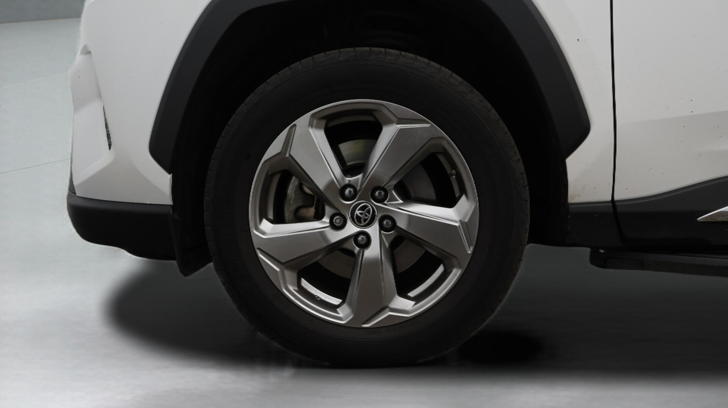 Used Toyota RAV4 2020 for sale - 76247544: Photo 19