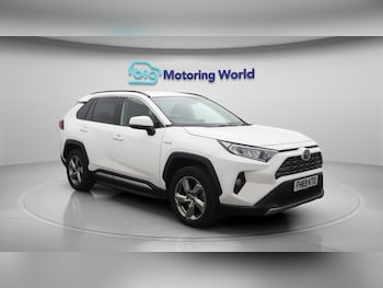 Used Toyota RAV4 2020 for sale - 76247544: Photo 2