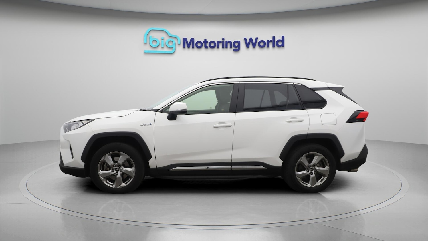 Used Toyota RAV4 2020 for sale - 76247544: Photo 5