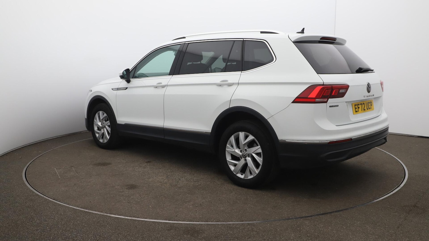 Used Volkswagen Tiguan Allspace 2023 for sale - 76072113: Photo 65