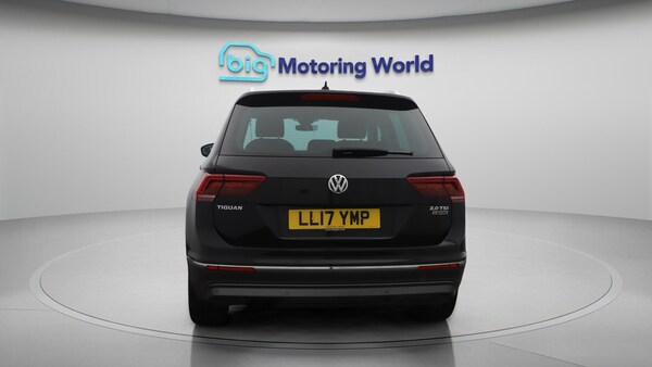 Used Volkswagen Tiguan 2017 for sale - 76294831: Photo 7