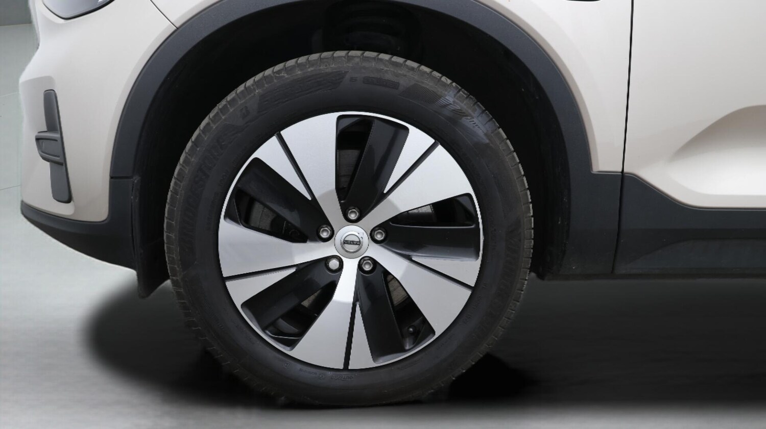 Used Volvo XC40 for sale - 76658666: Photo 19