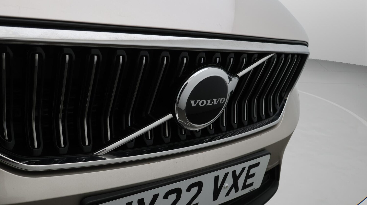 Used Volvo XC40 for sale - 76658666: Photo 24