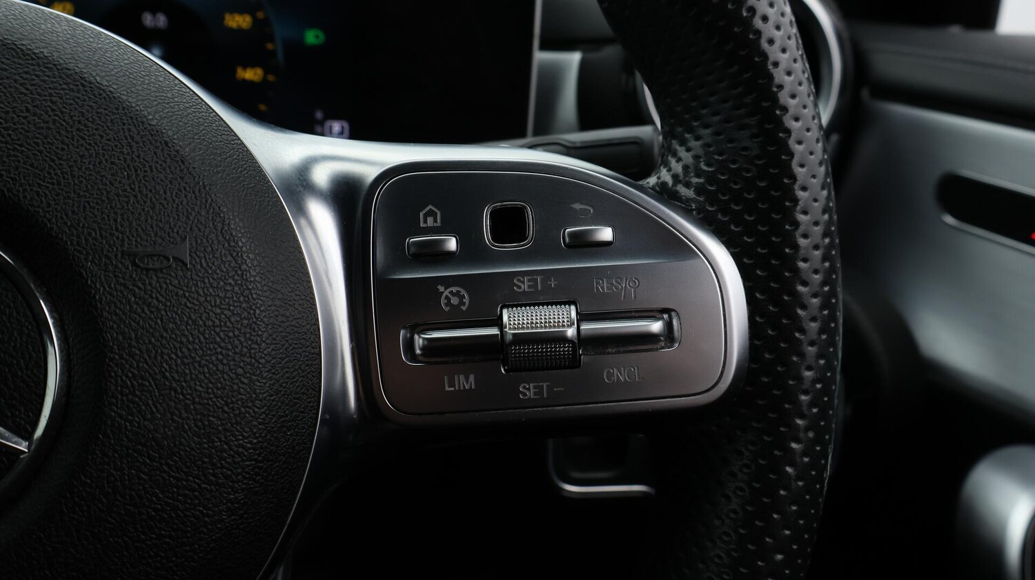 Used Mercedes-Benz CLA 2020 for sale - 76270179: Photo 27