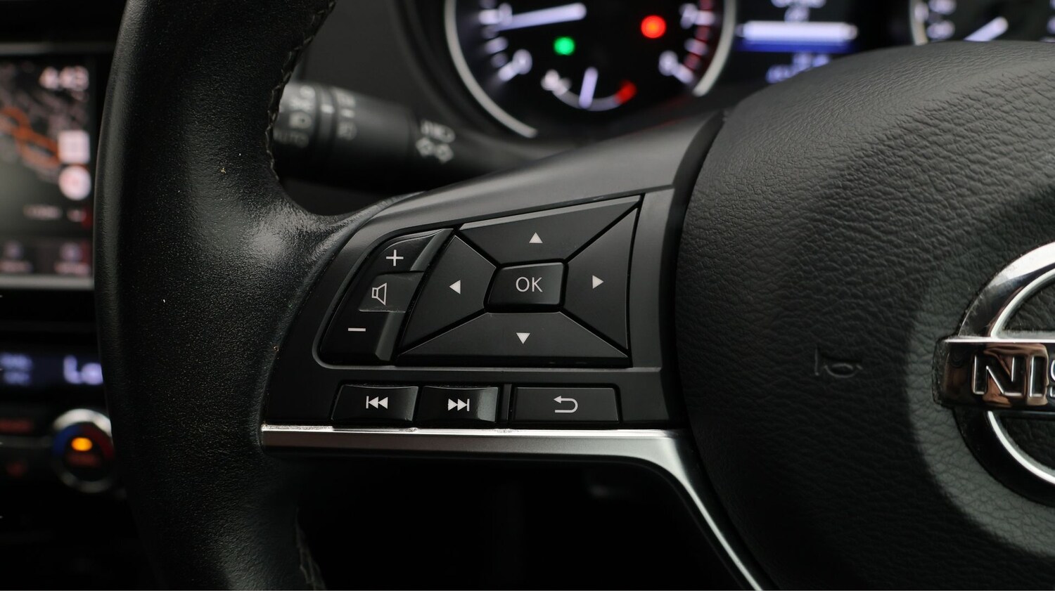 Used Nissan Qashqai for sale - 77760757: Photo 21