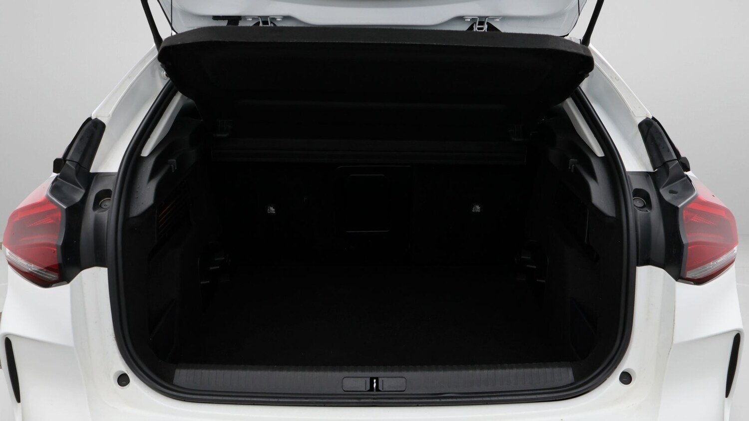 Used Citroen C4 2023 for sale - 77271138: Photo 17