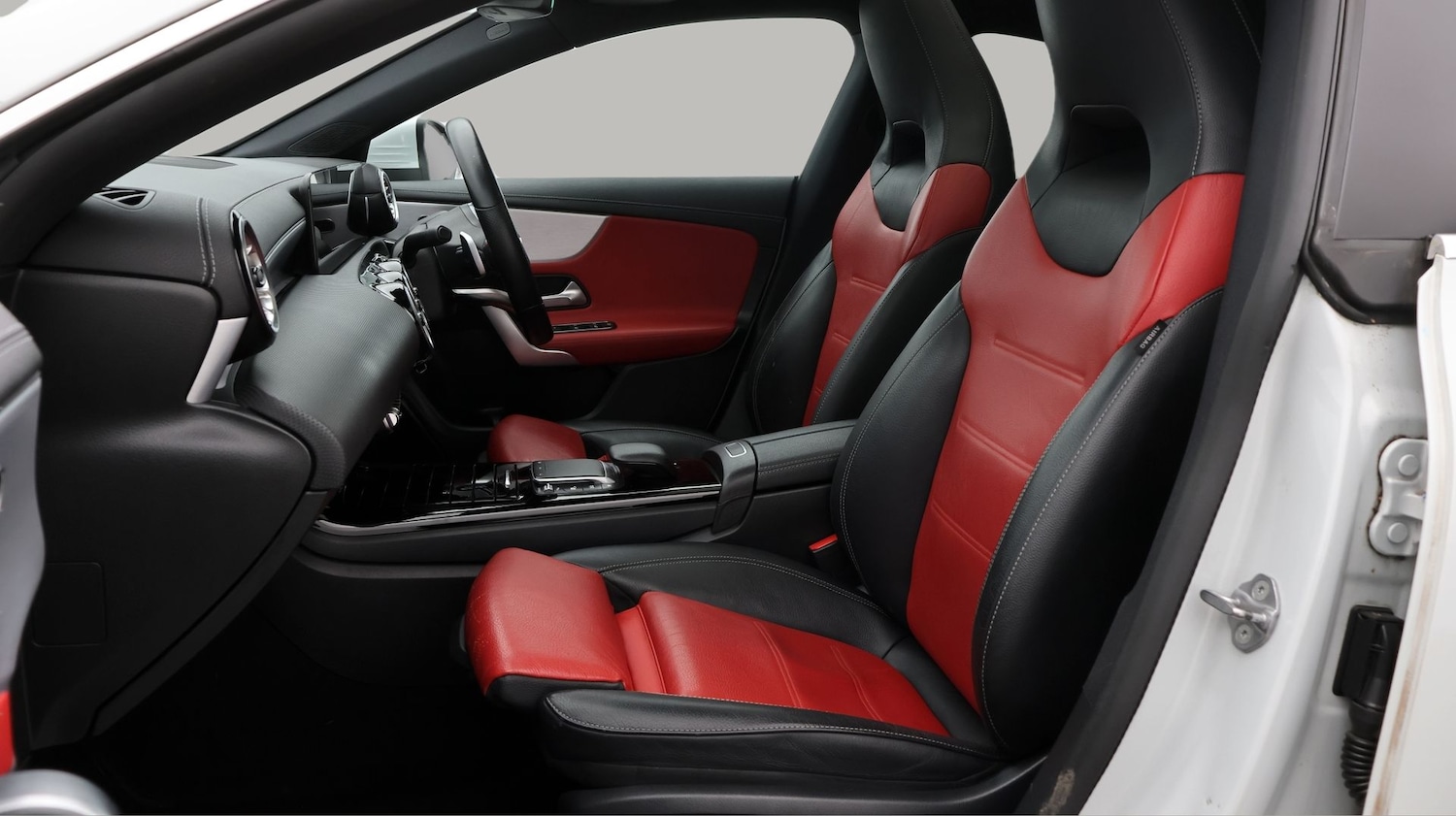 Used Mercedes-Benz CLA 2021 for sale - 77656650: Photo 14