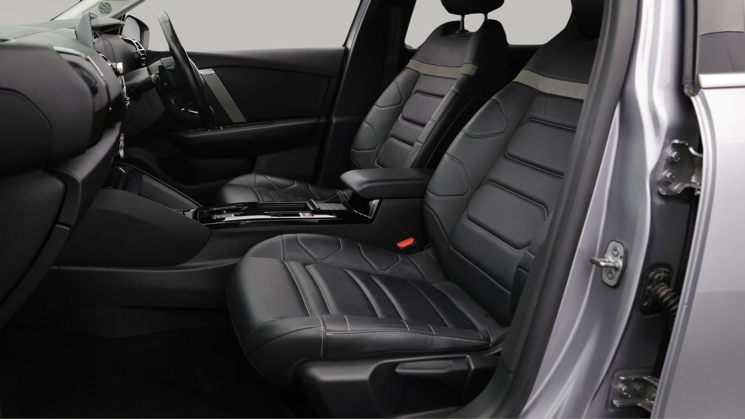 Used Citroen C4 2021 for sale - 76370199: Photo 15