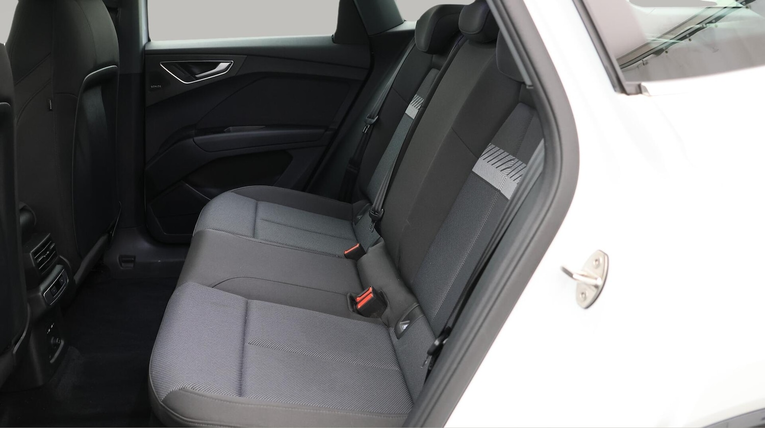 Used Audi Q4 e-tron 2022 for sale - 76370198: Photo 17