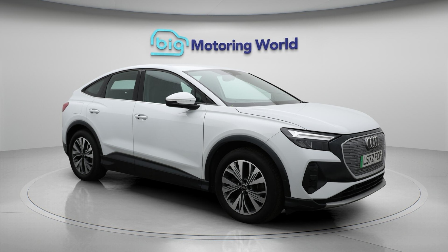 Used Audi Q4 e-tron 2022 for sale - 76370198: Photo 2